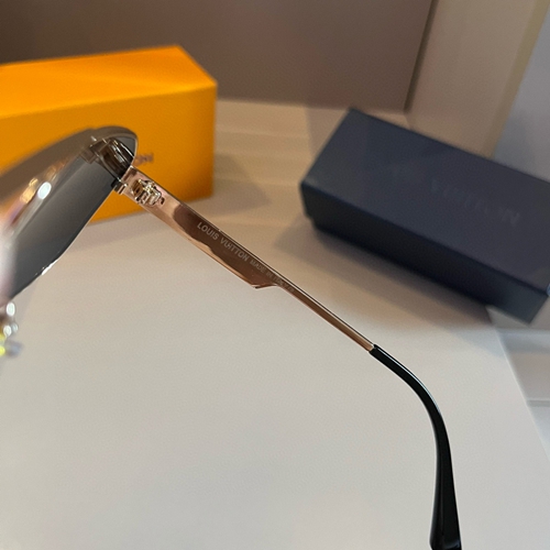 ルイヴィトンサングラス着用イメージ